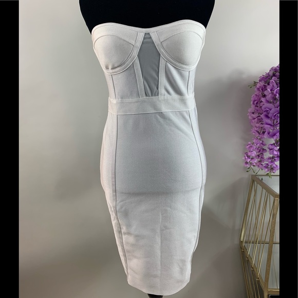 Fashion Nova Dresses & Skirts - 🌻Little White Dress🌻